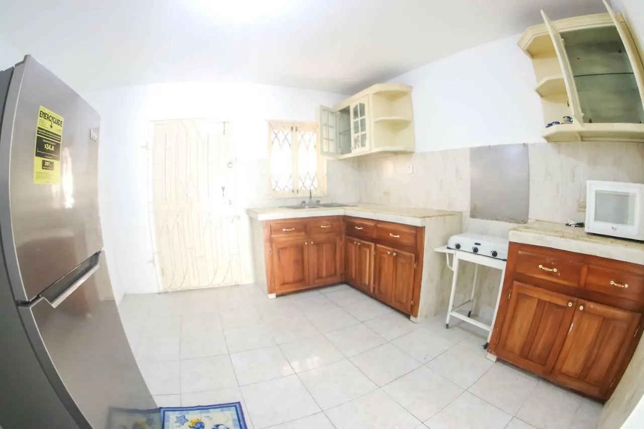 Dironche Villa-Porto Bello Montego Bay 0*,