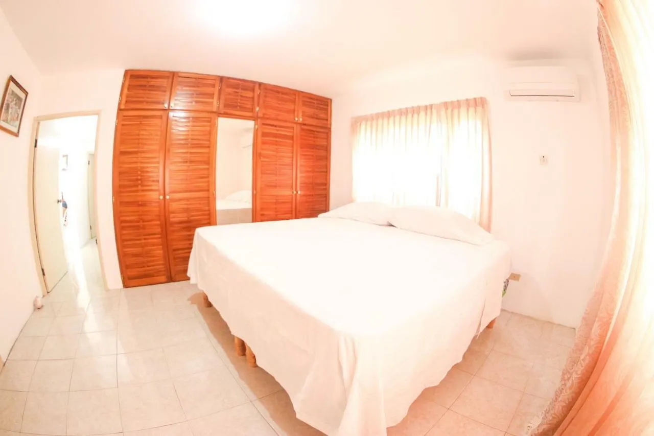 Dironche Villa-Porto Bello Montego Bay Lejlighed